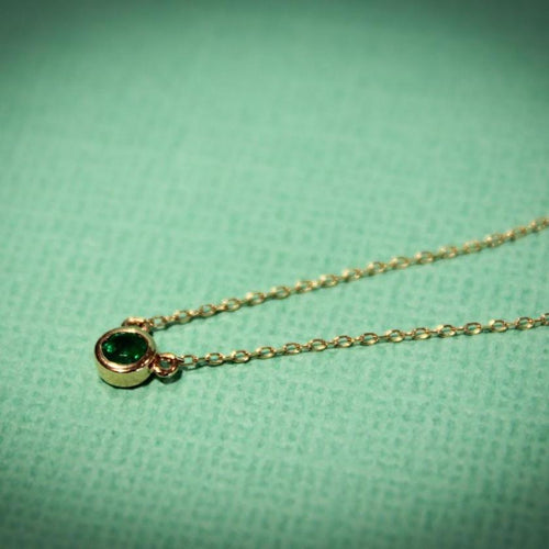 14CT YELLOW GOLD & EMERALD NECKLACE