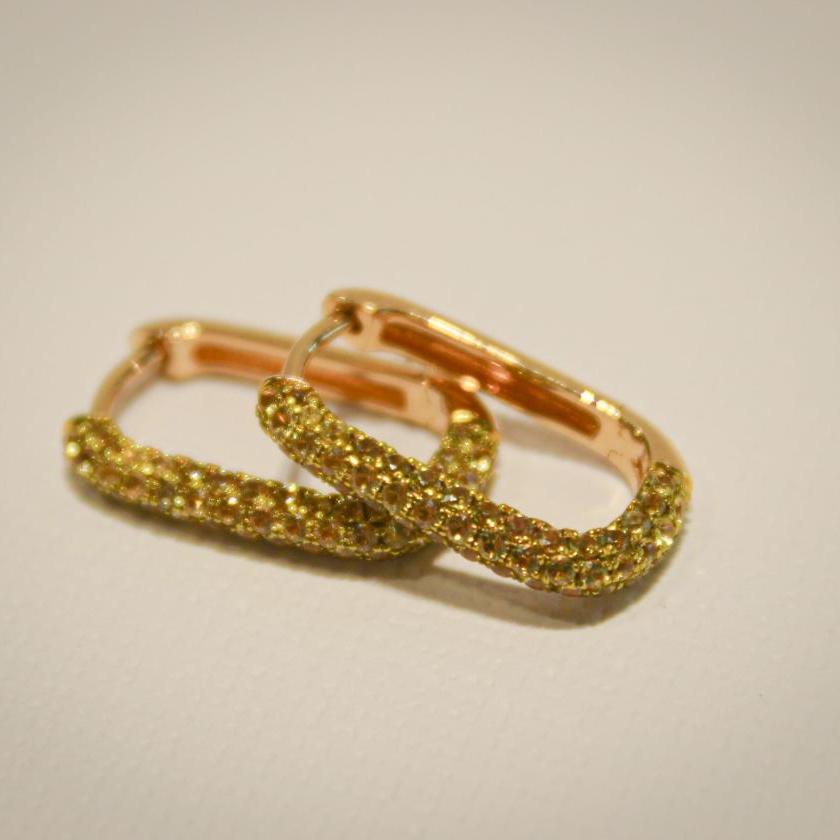 18CT YELLOW GOLD & YELLOW SAPPHIRE PAPERCLIP EARRINGS