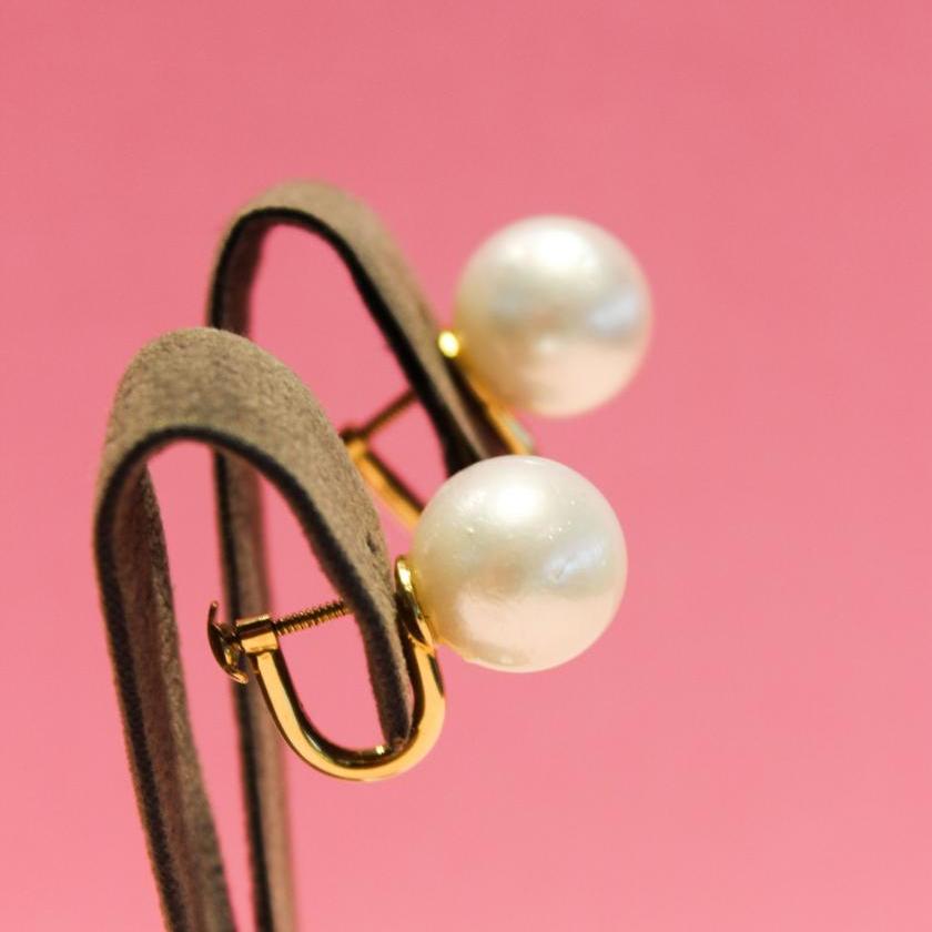 18CT YELLOW GOLD & SOUTH SEA PEARL EARRINGS