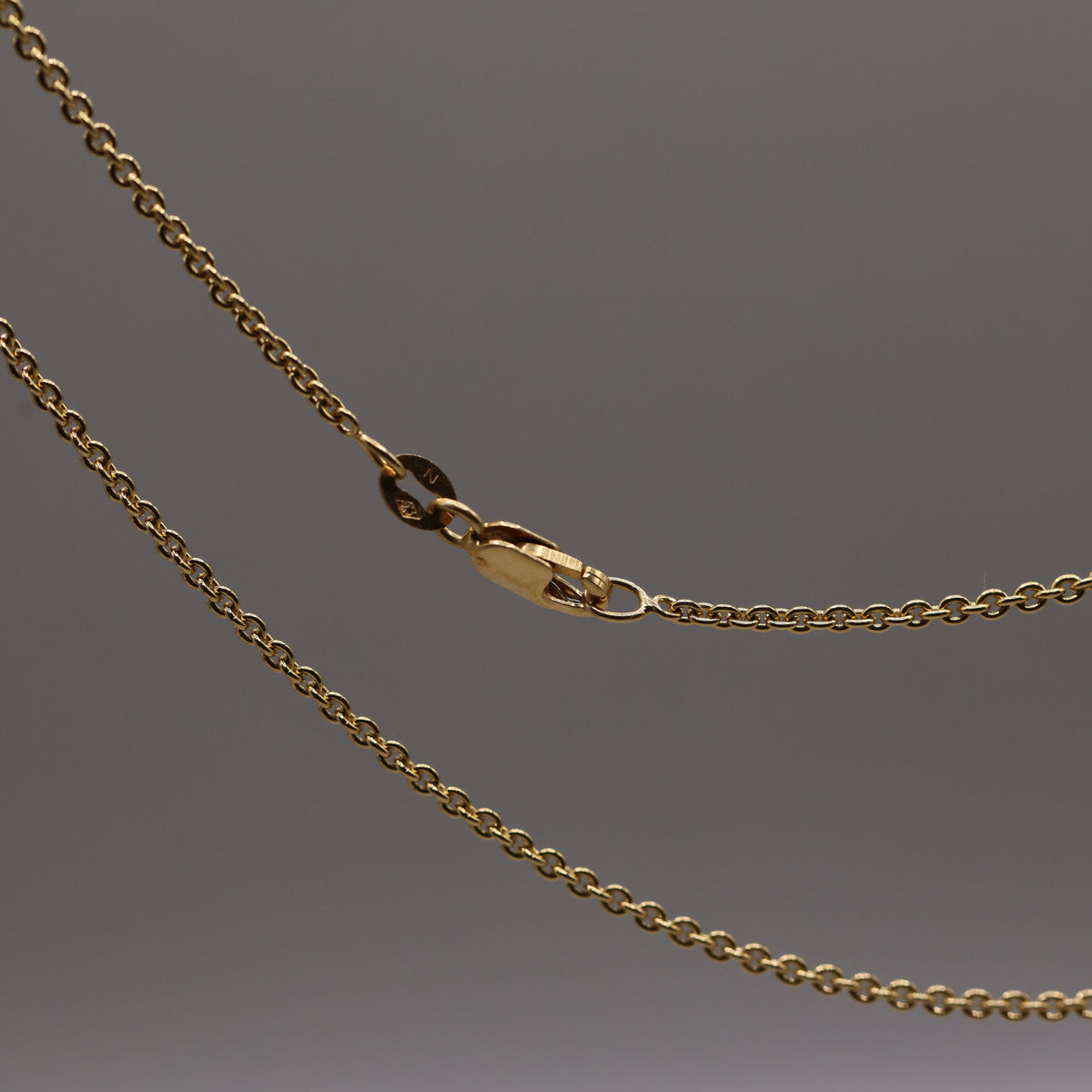 18CT YELLOW GOLD ANCHOR CHAIN