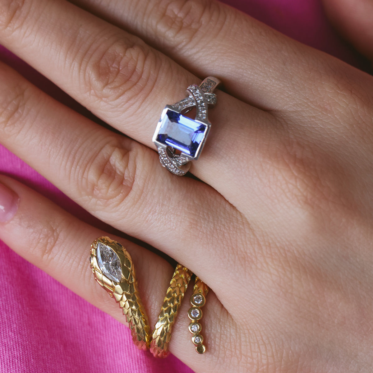18CT YELLOW GOLD WRAP AROUND SNAKE RING