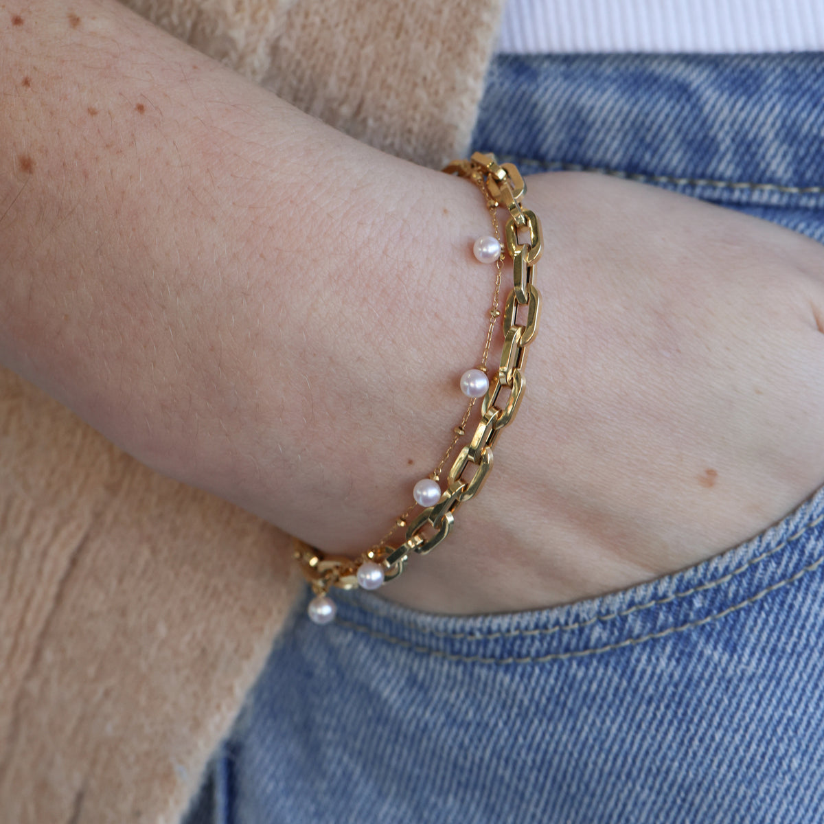 ONE ITALIAN MADE 18CT YELLOW GOLD BRACELET