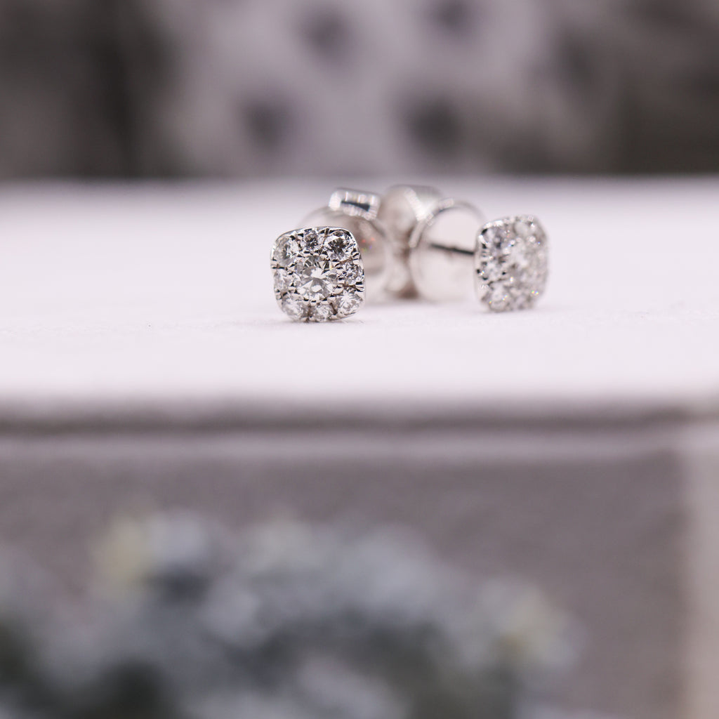 18CT White Gold Cluster Earrings