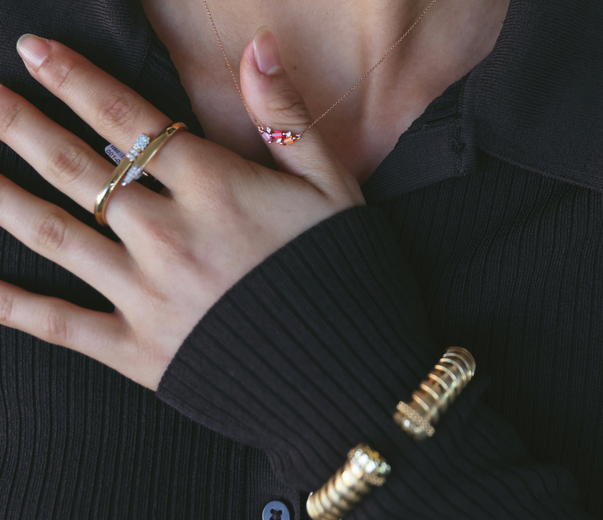 18CT YELLOW GOLD AND DIAMOND PENCIL DOUBLE RING