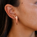 18CT ROSE GOLD HOLLOW OBLONG PUFF HEART STUDS