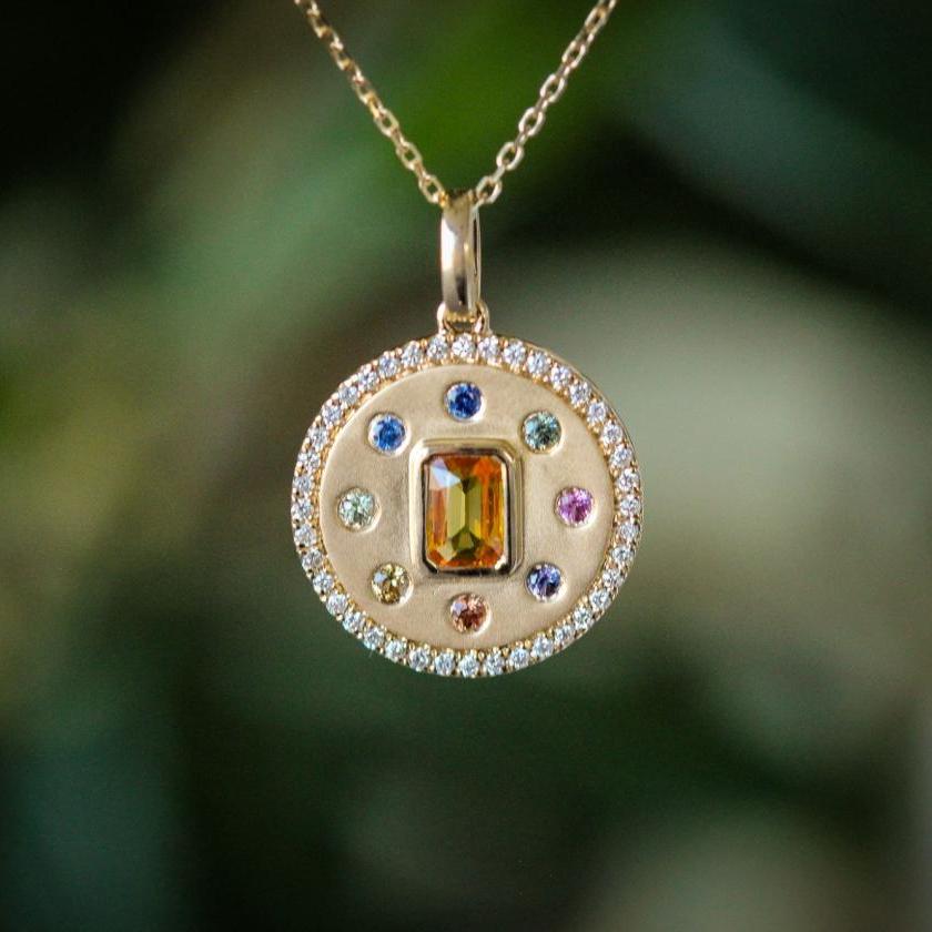 14CT YELLOW GOLD MULTI GEMSTONE MEDALLION PENDANT