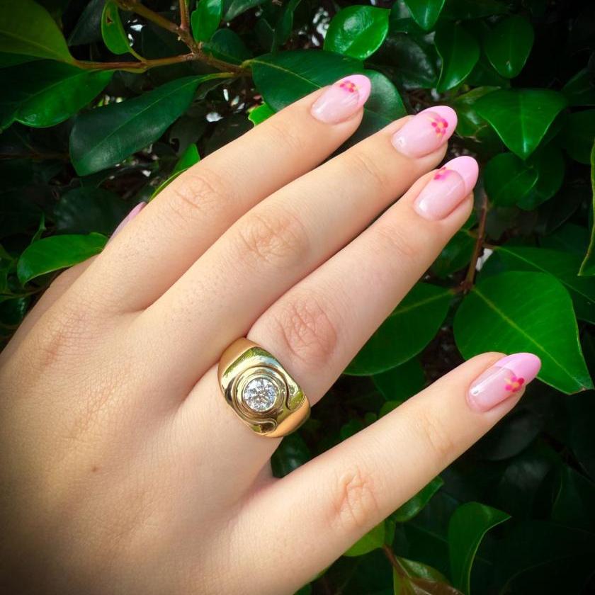 18CT YELLOW GOLD & DIAMOND PUZZLE RING