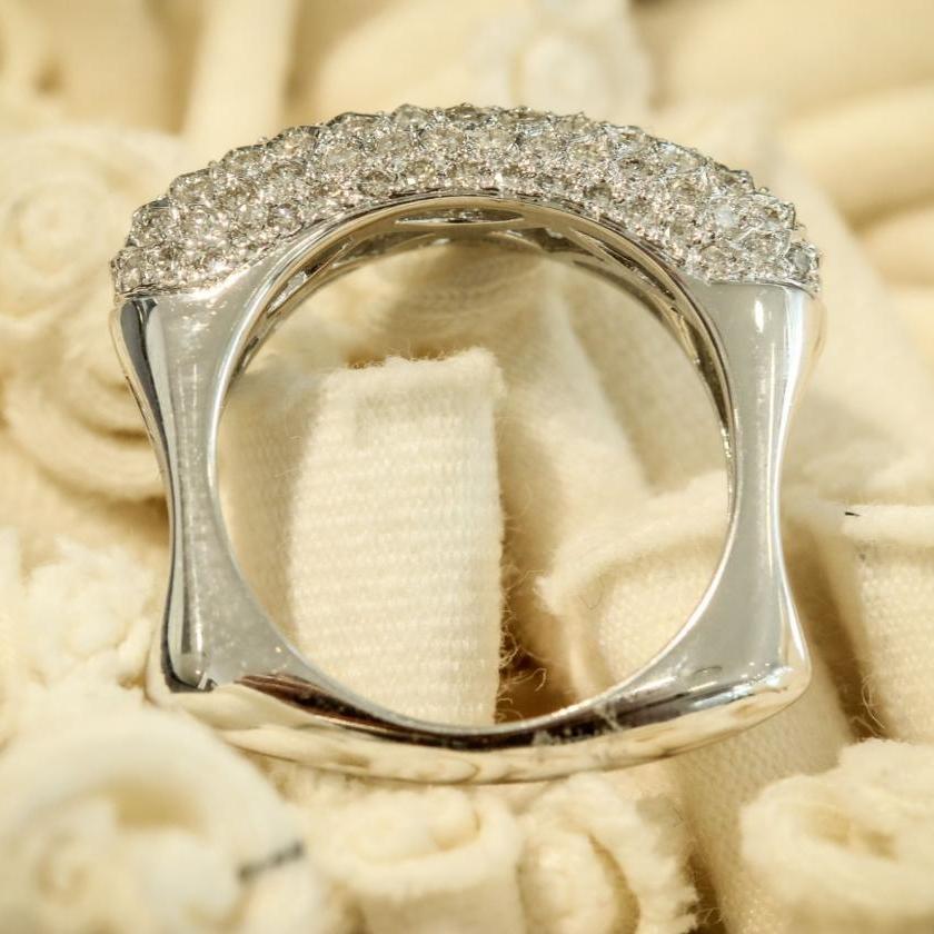 The Sculpted Diamond Ring