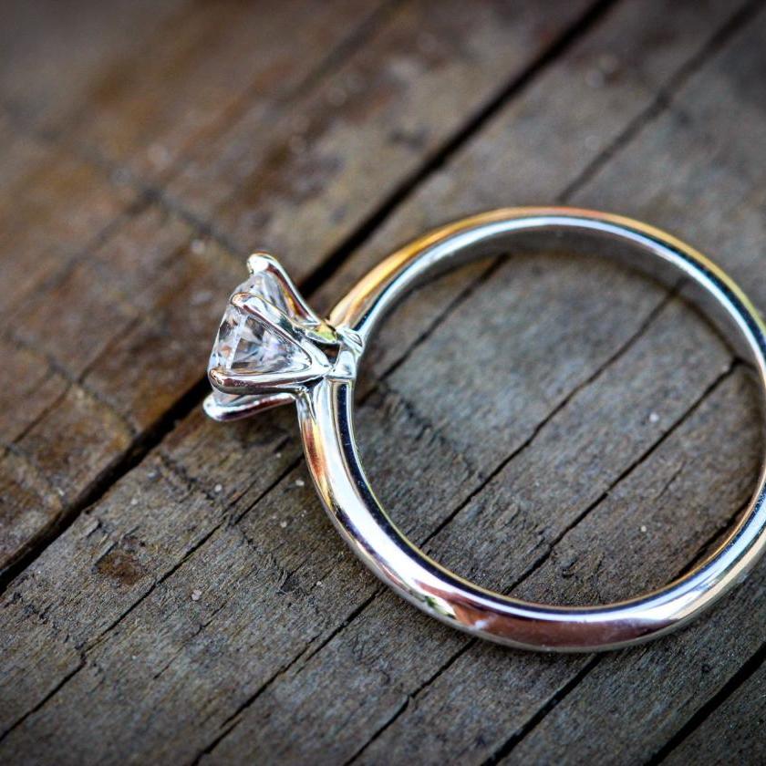 Edge of Perfection - Platinum Knife Edge Solitaire Ring