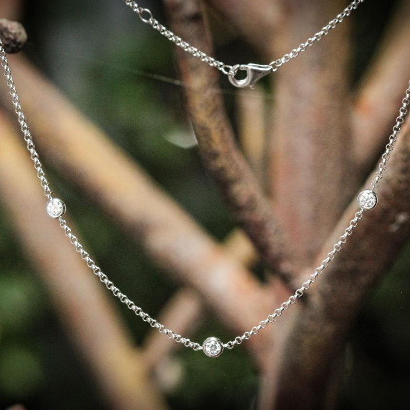 18ct White Gold Fine Belcher Chain with Diamonds