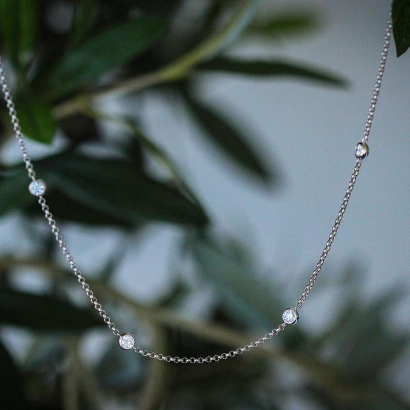 18ct White Gold Fine Belcher Chain with Diamonds