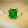 Cushion-Cut Emerald & Trilliant Diamond Platinum Ring