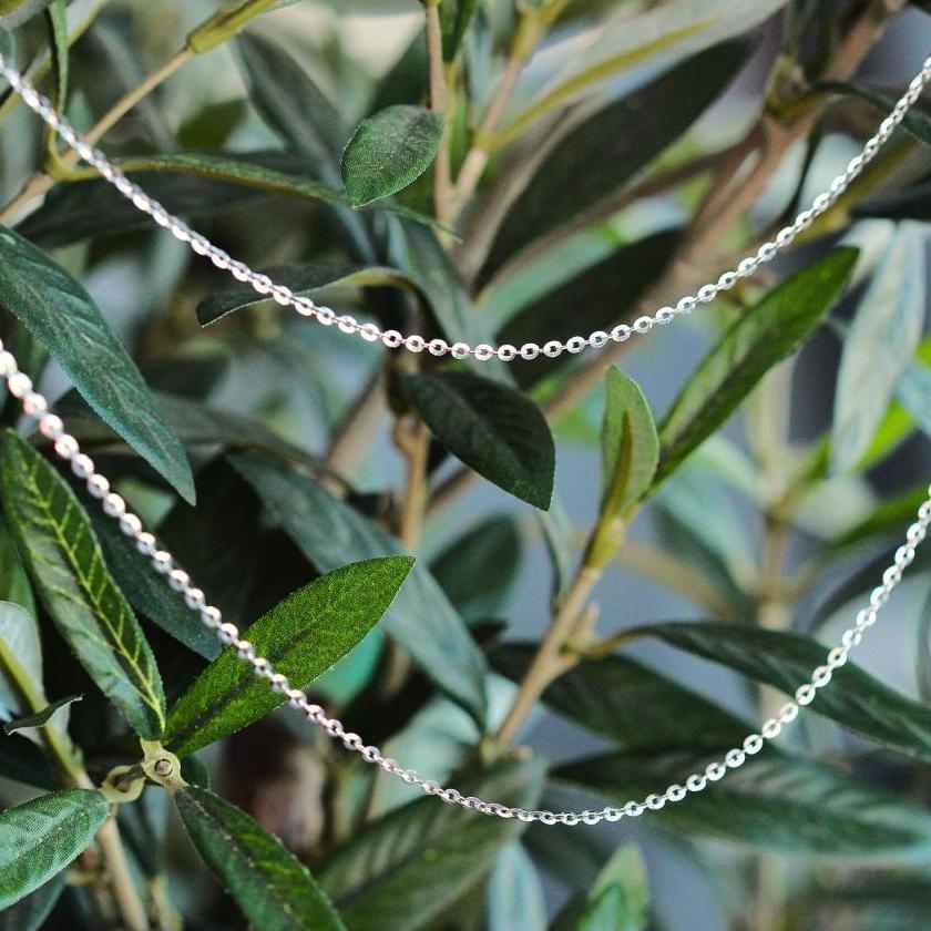 The white gold hammered trace chain - 68cm