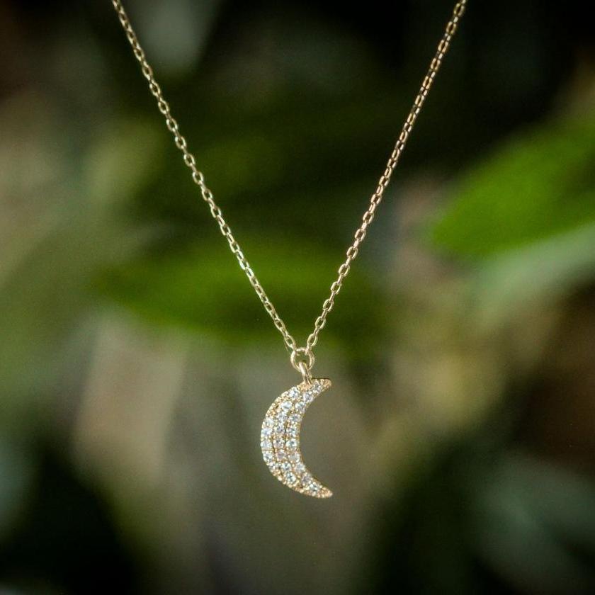 14ct Gold Diamond Crescent Moon Necklace