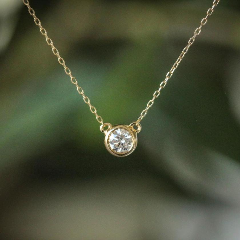 14ct Gold Bezel-Set Diamond Necklace