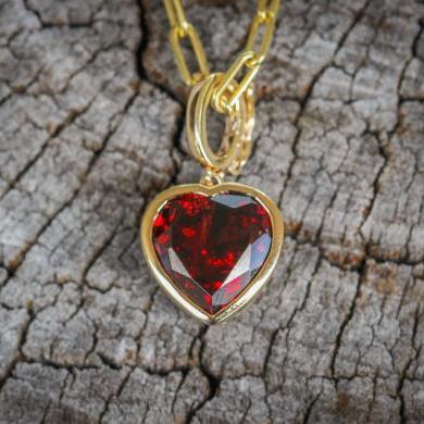 18ct Yellow Gold Heart Garnet Enhancer - 4.70ct